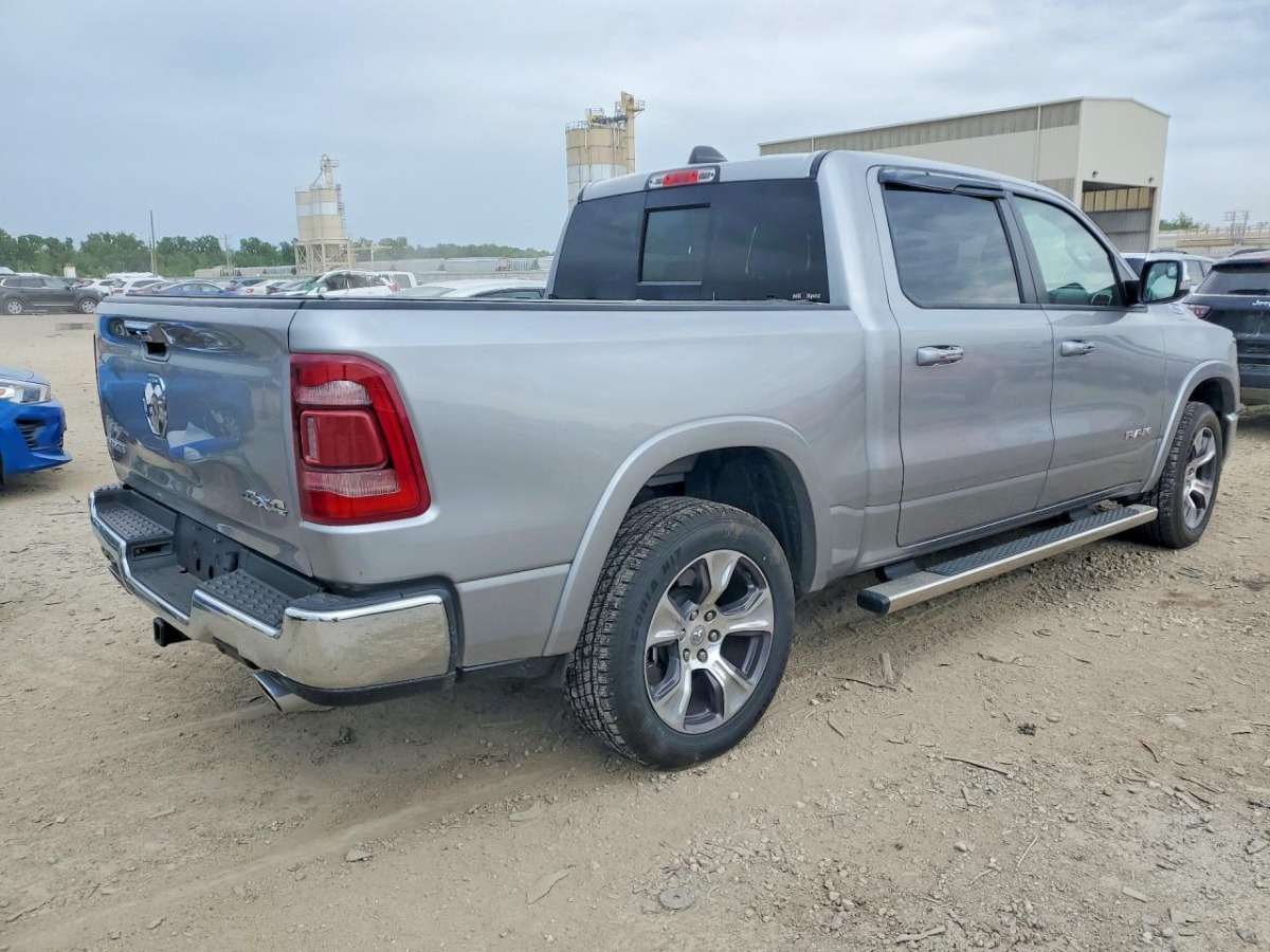 RAM 1500 2022 4