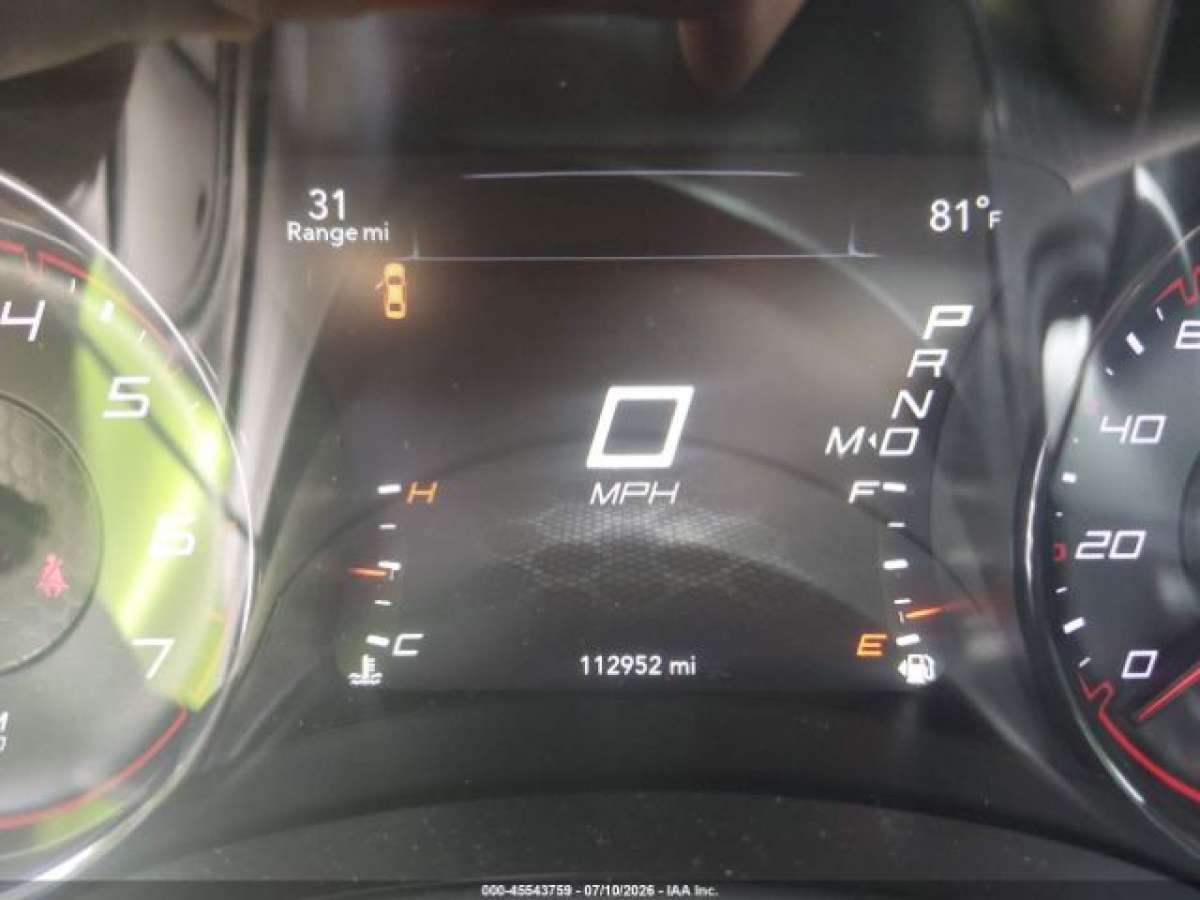 Dodge Charger 2017 z USA — zdjęcie 11 z 14