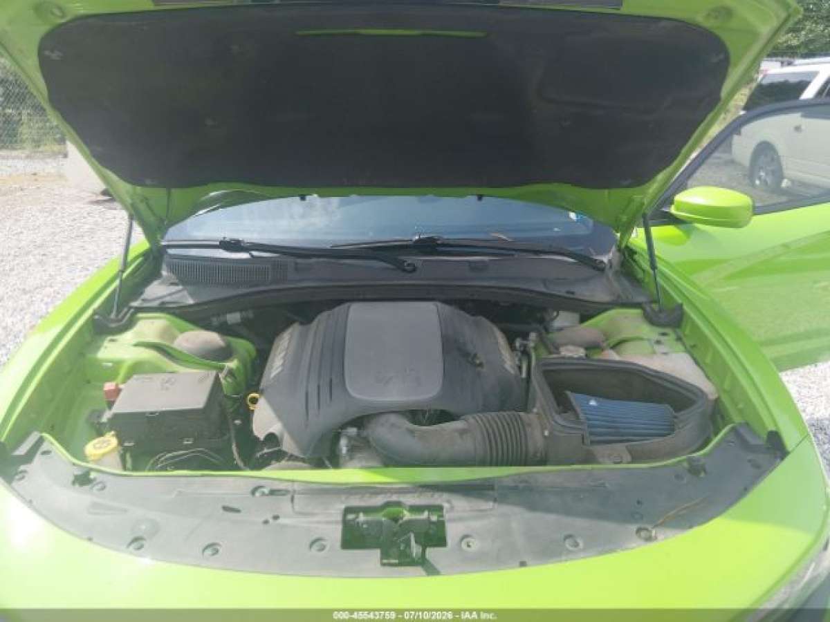 Dodge Charger 2017 z USA — zdjęcie 13 z 14