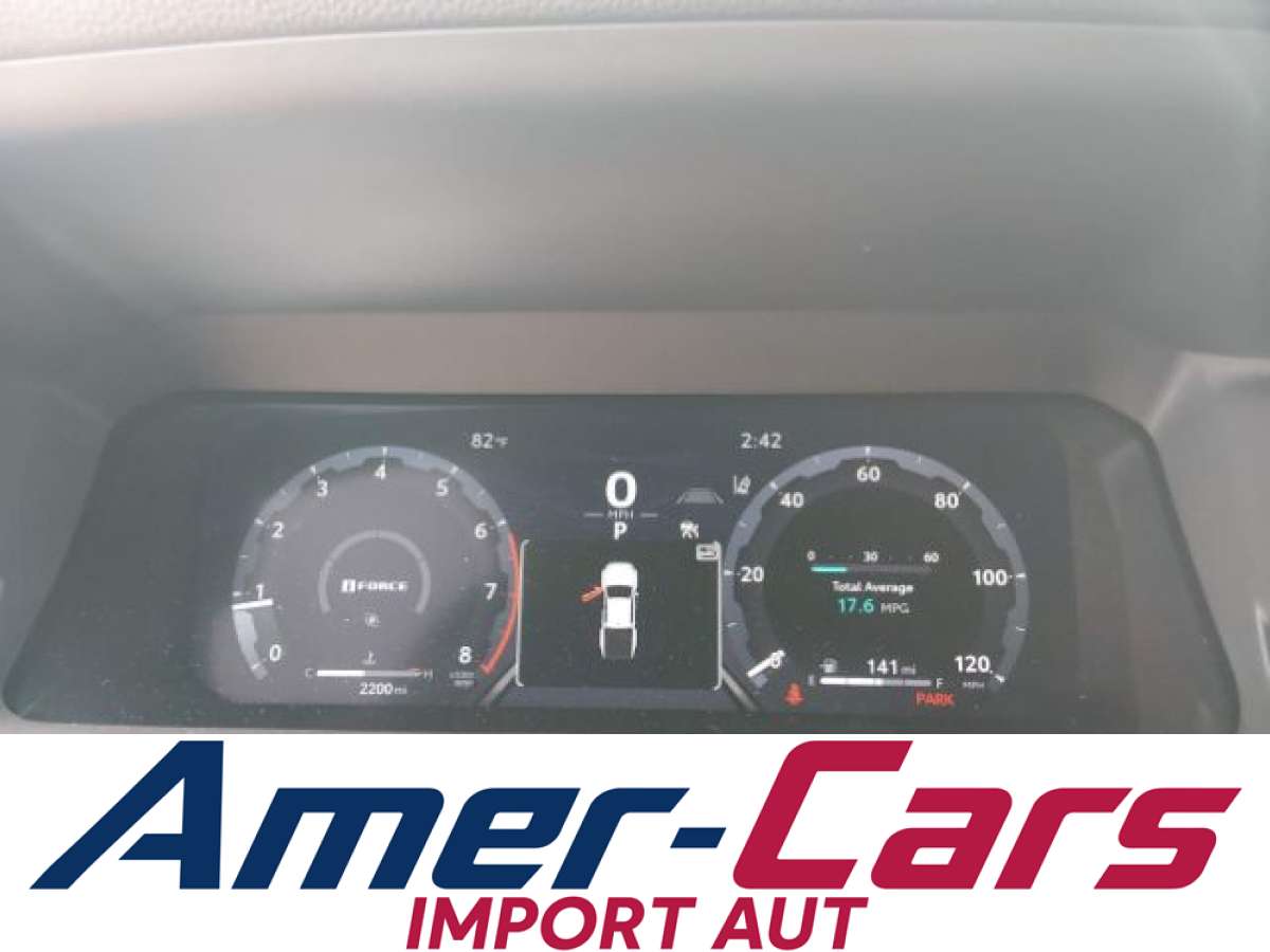 Toyota Tacoma 2026 z USA — zdjęcie 12 z 16