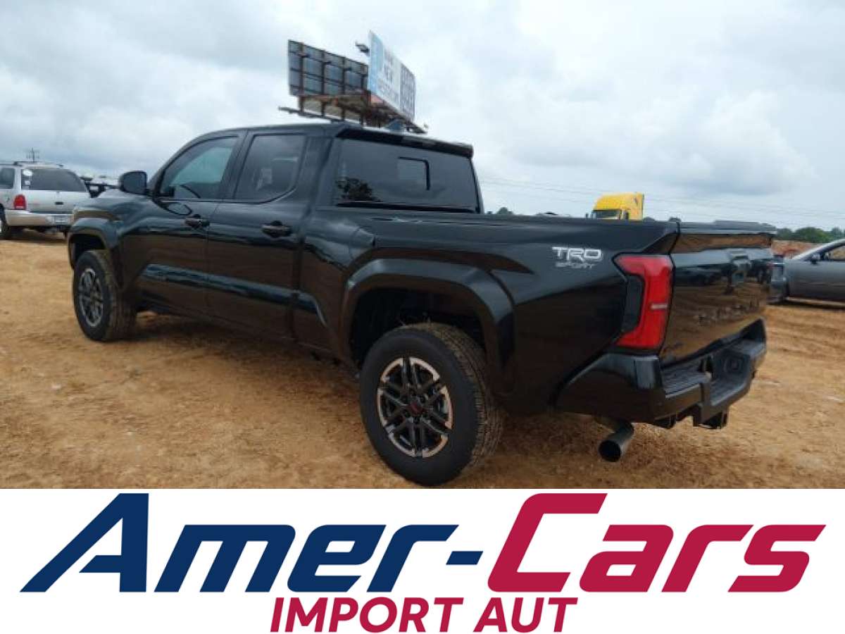 Toyota Tacoma 2026 z USA — zdjęcie 3 z 16