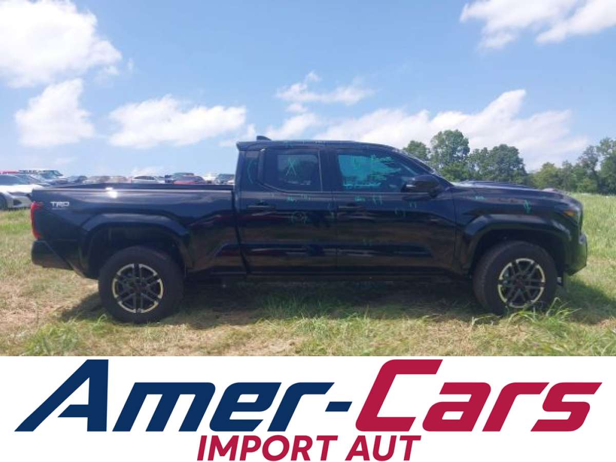 Toyota Tacoma 2026 z USA — zdjęcie 6 z 16