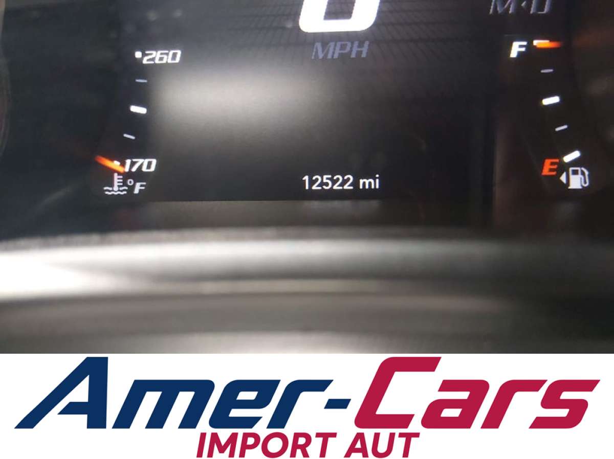 Dodge Challenger 2023 z USA — zdjęcie 13 z 14