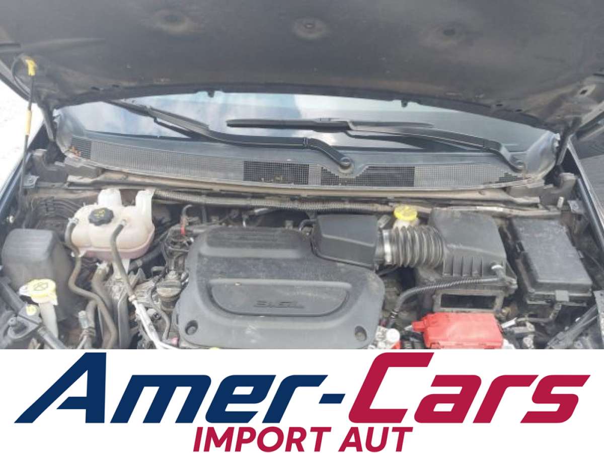 Chrysler Pacifica 2024 z USA — zdjęcie 15 z 18
