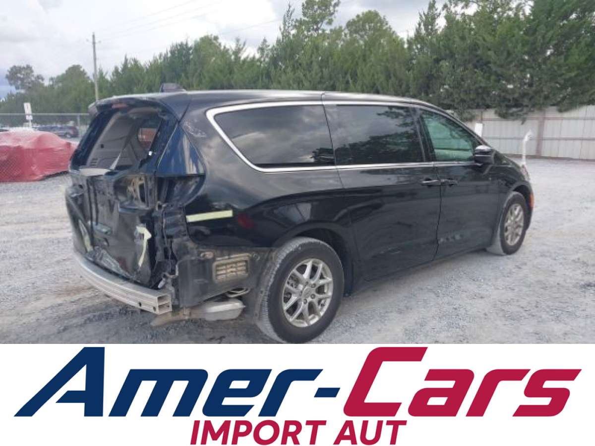 Chrysler Pacifica 2024 z USA — zdjęcie 7 z 18