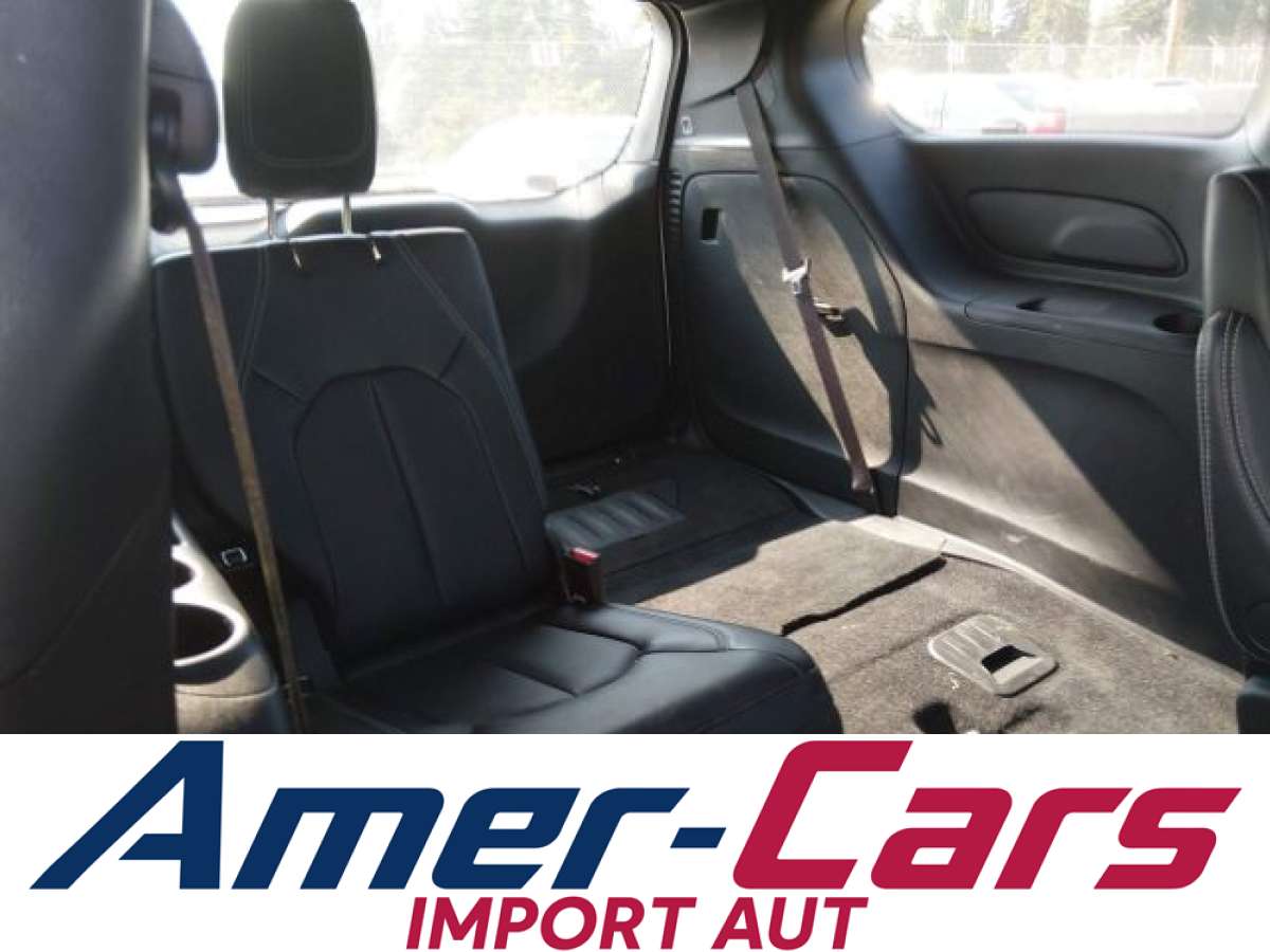 Chrysler Pacifica 2026 z USA — zdjęcie 16 z 16