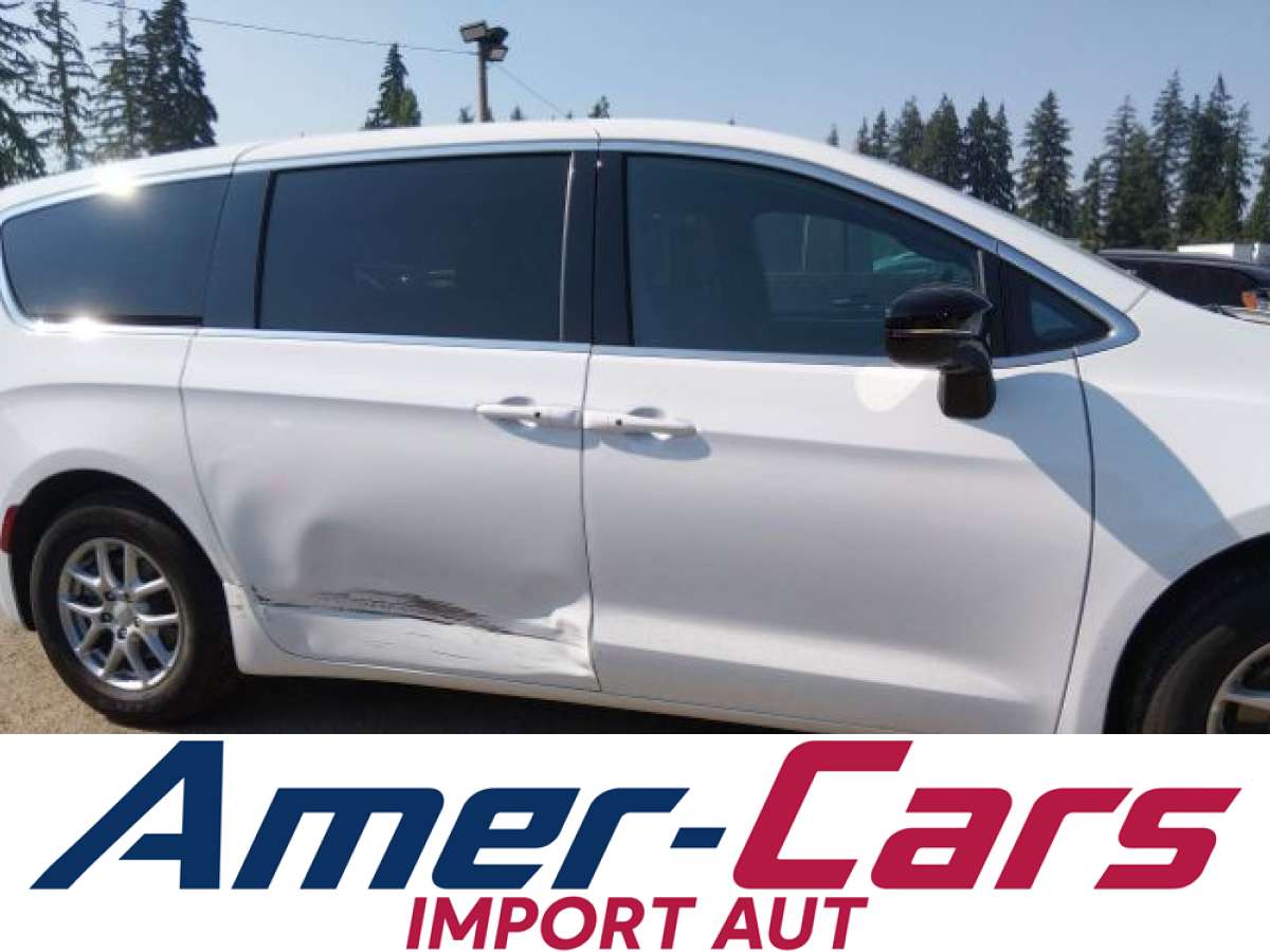 Chrysler Pacifica 2026 z USA — zdjęcie 5 z 16