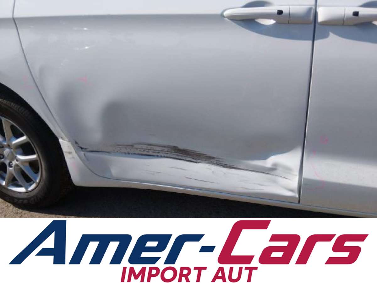 Chrysler Pacifica 2026 z USA — zdjęcie 6 z 16