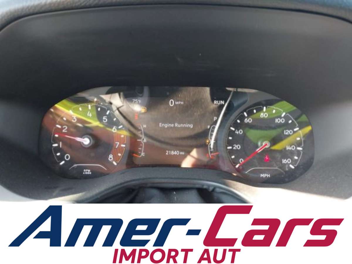 Jeep Compass 2024 z USA — zdjęcie 11 z 15