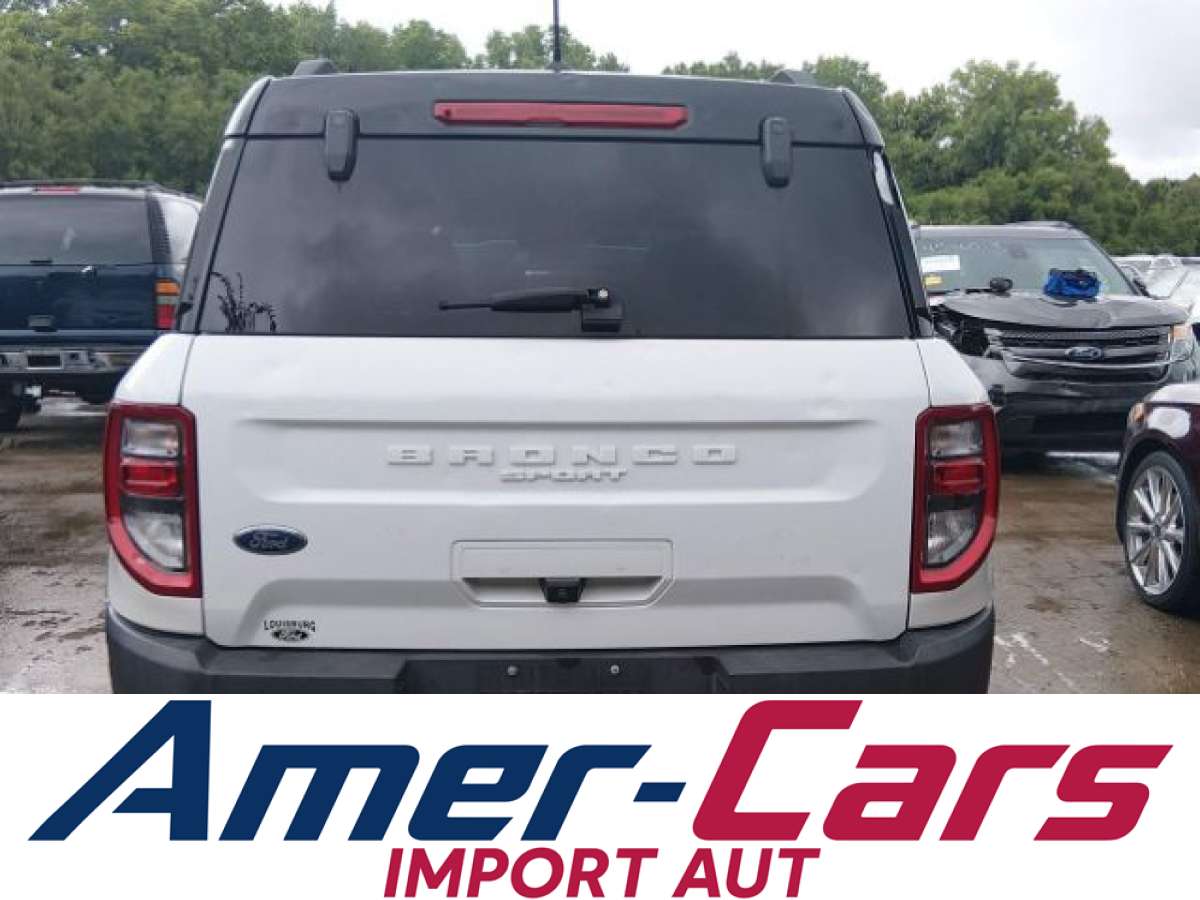 Ford Bronco 2021 z USA — zdjęcie 8 z 16