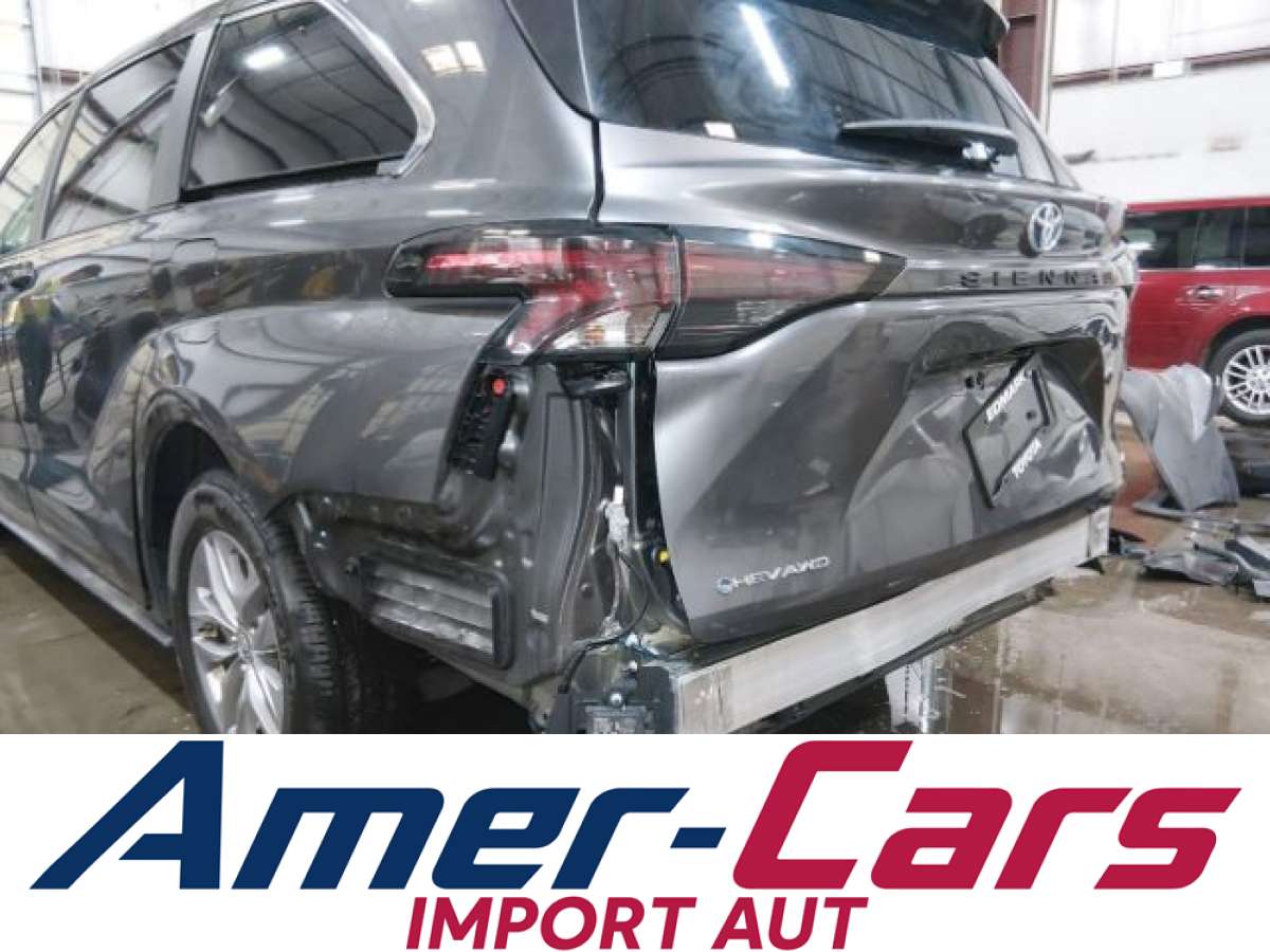 Toyota Sienna 2025 z USA — zdjęcie 19 z 20