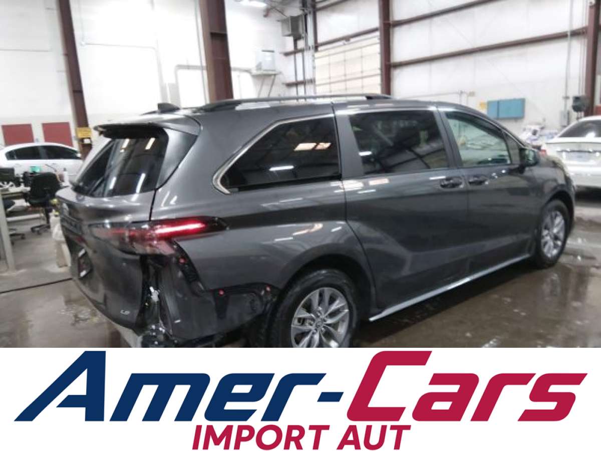 Toyota Sienna 2025 z USA — zdjęcie 4 z 20
