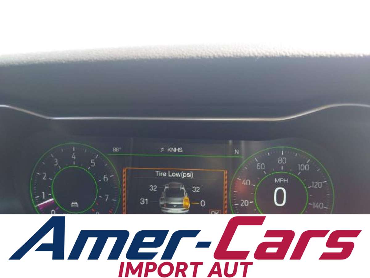 Ford Mustang 2020 z USA — zdjęcie 7 z 16