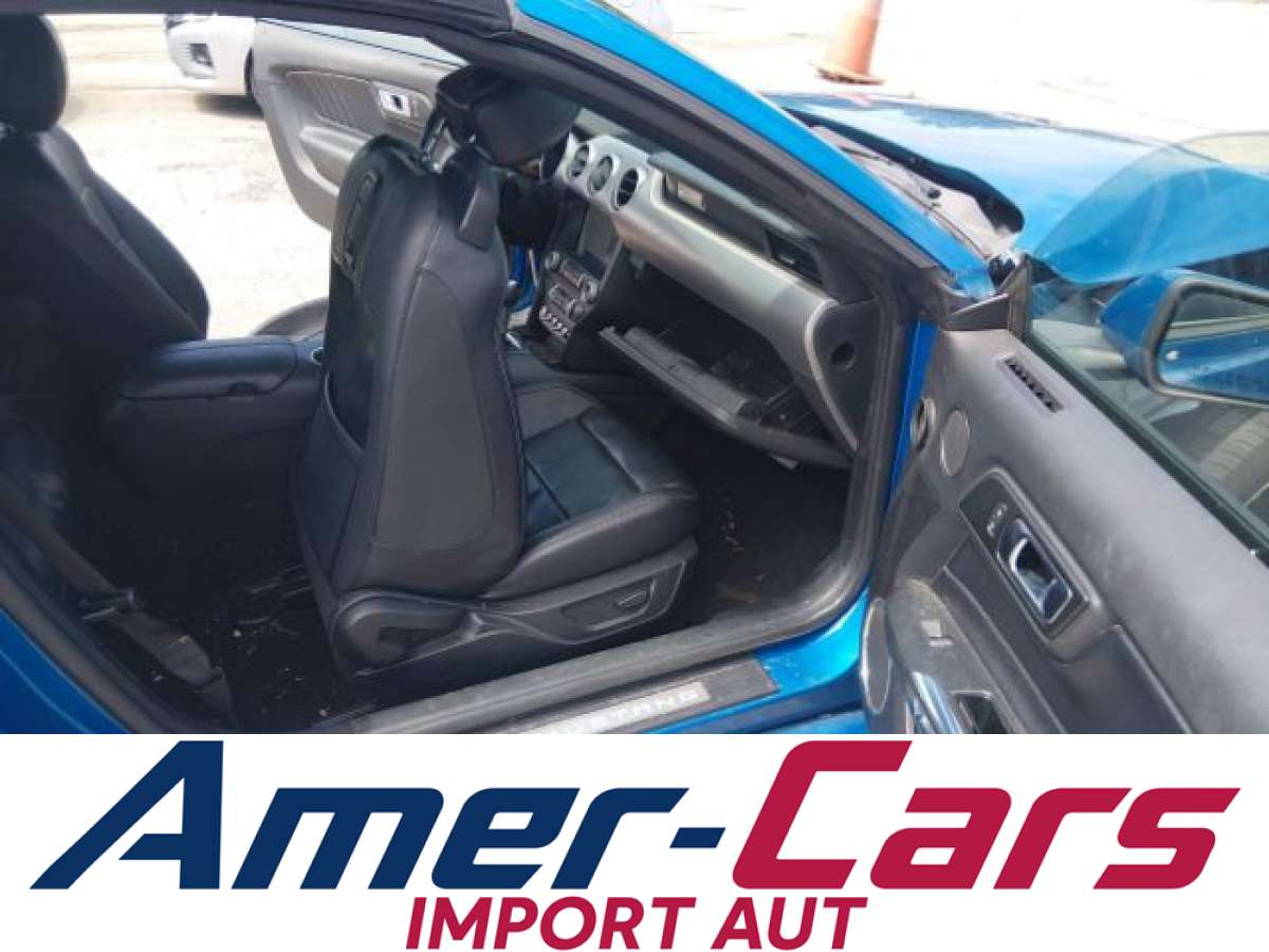 Ford Mustang 2021 z USA — zdjęcie 5 z 16