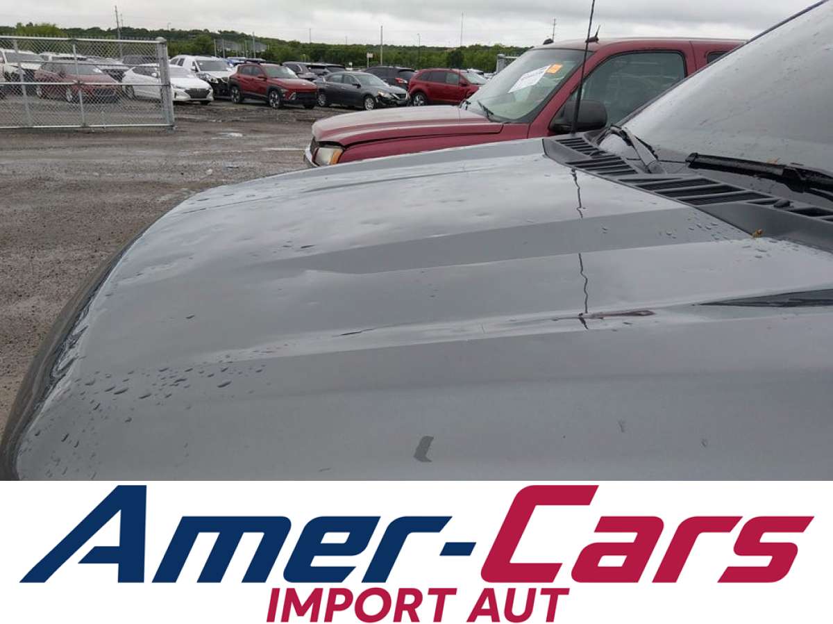 Ford F150 2025 z USA — zdjęcie 13 z 14
