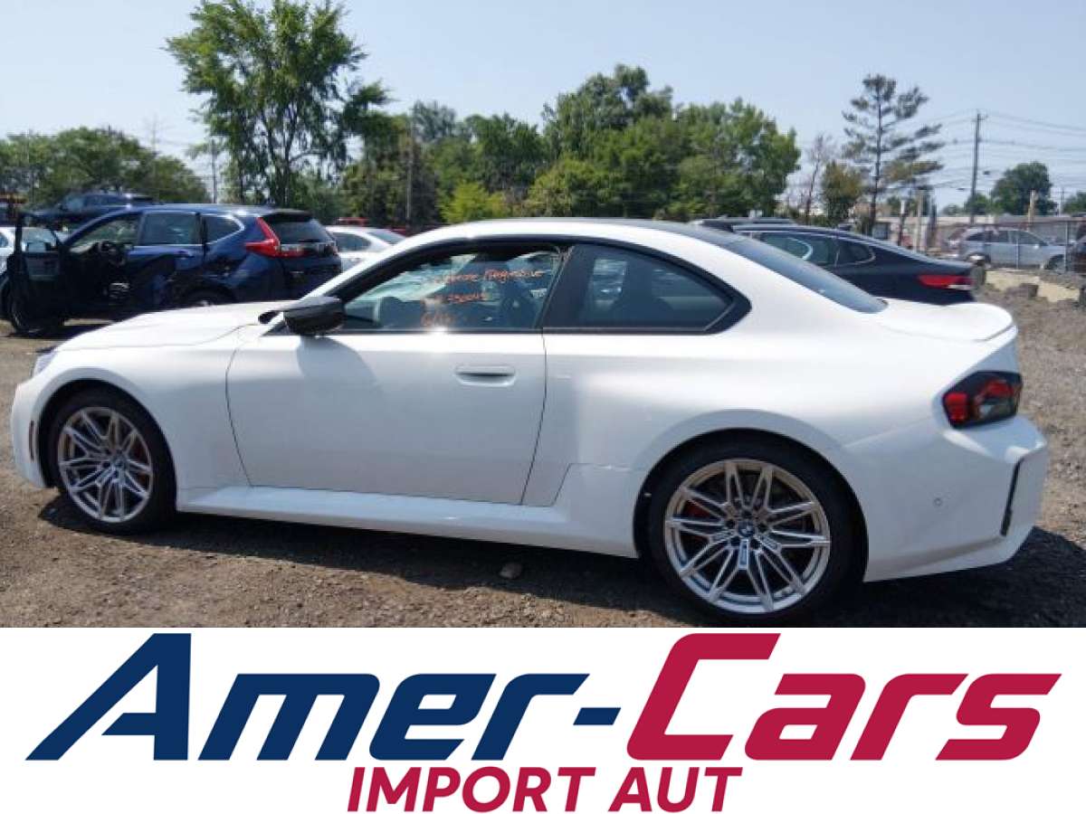 BMW M2 2026 z USA — zdjęcie 14 z 16