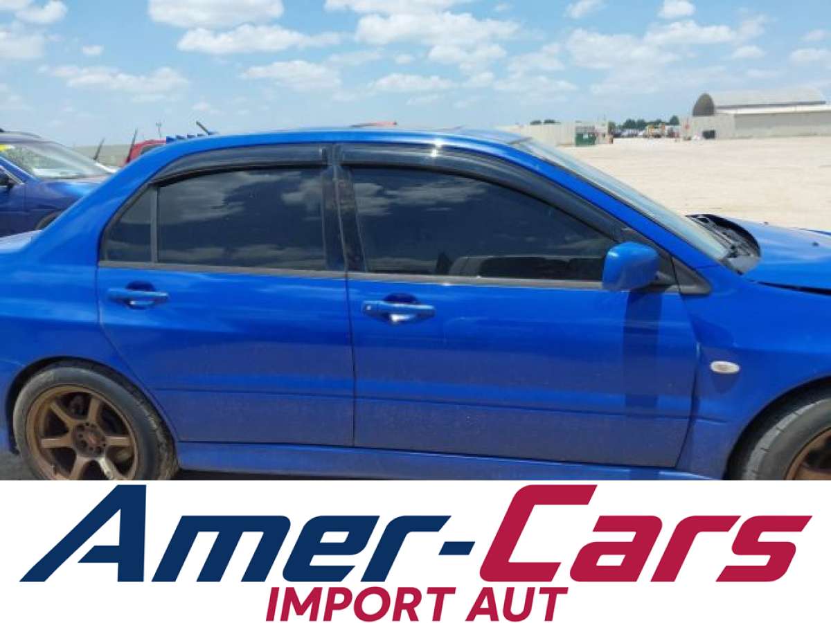Mitsubishi Lancer Evolution 2003 z USA — zdjęcie 13 z 18