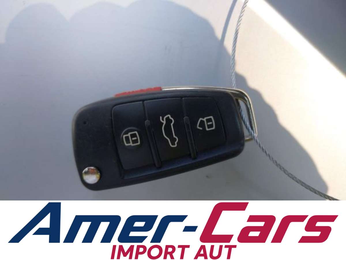 Audi A3 Limousine 2018 z USA — zdjęcie 11 z 21