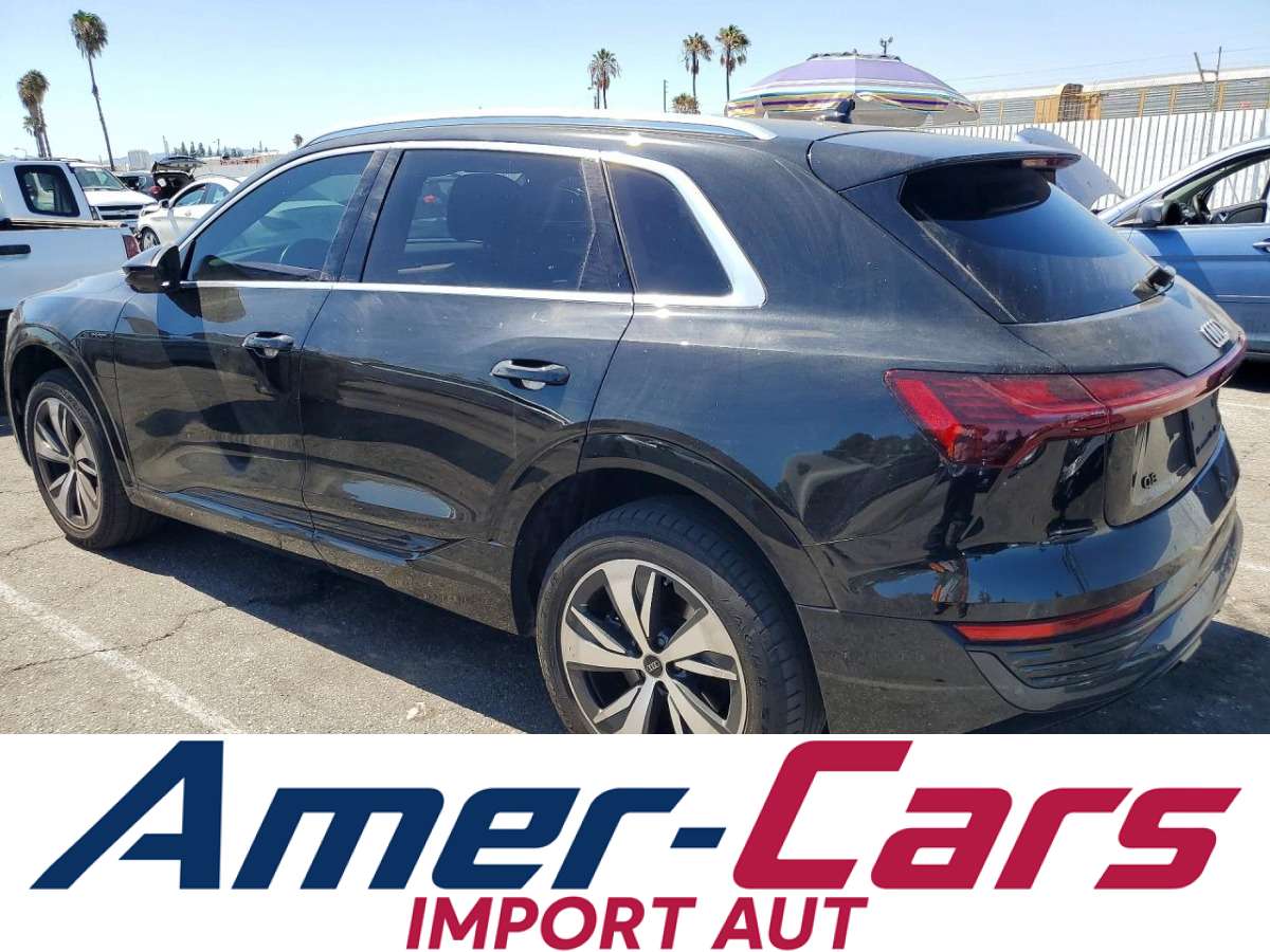 Audi Q8 2021 z USA — zdjęcie 2 z 13