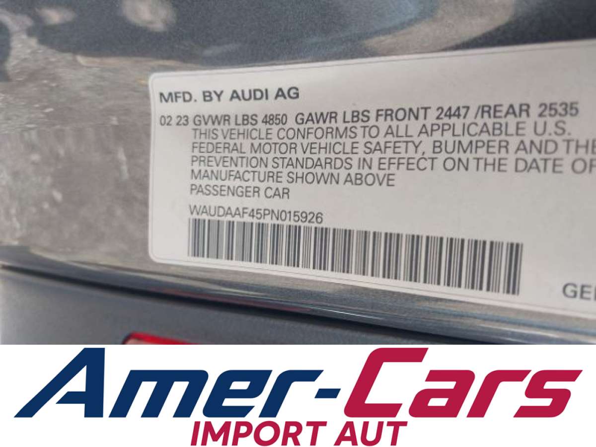 Audi A4 Limousine 2023 z USA — zdjęcie 9 z 16