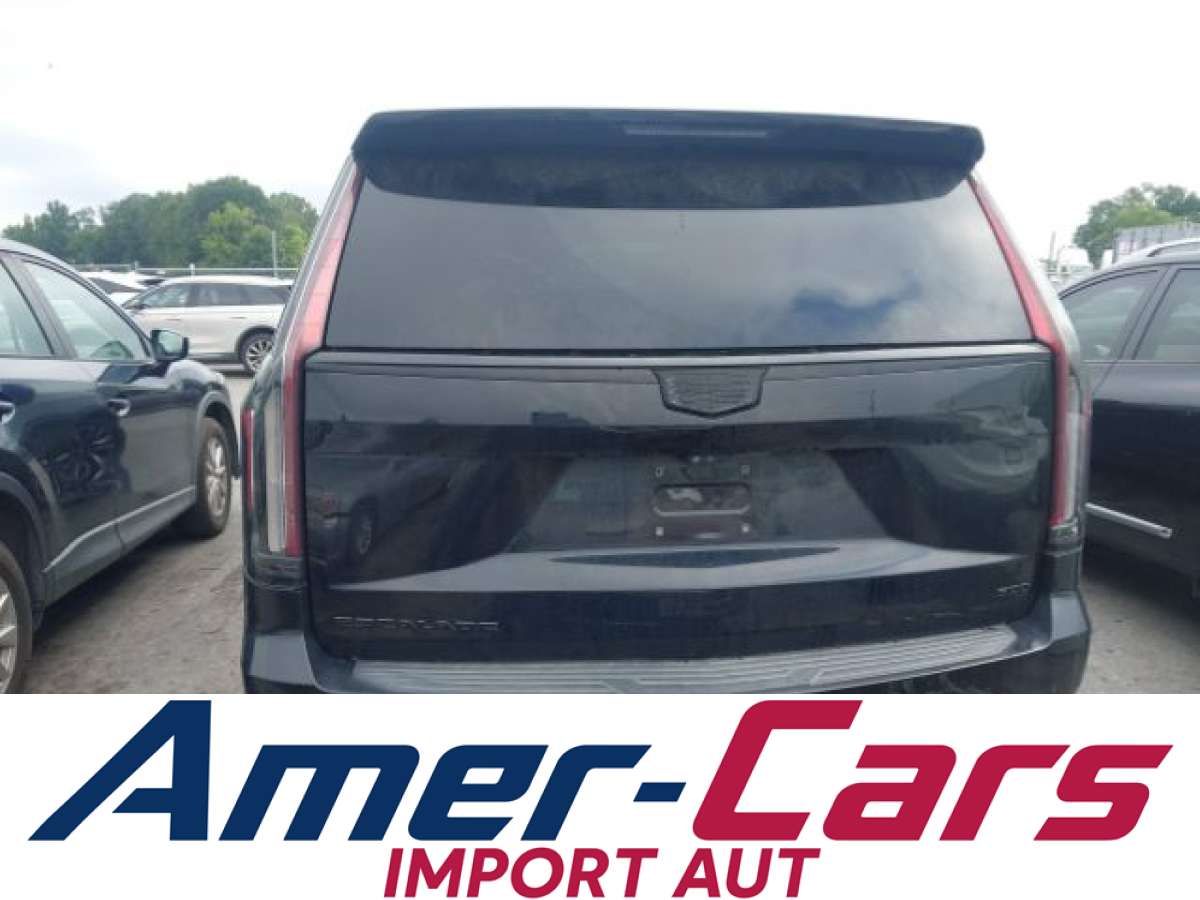 Cadillac Escalade 2022 z USA — zdjęcie 16 z 16