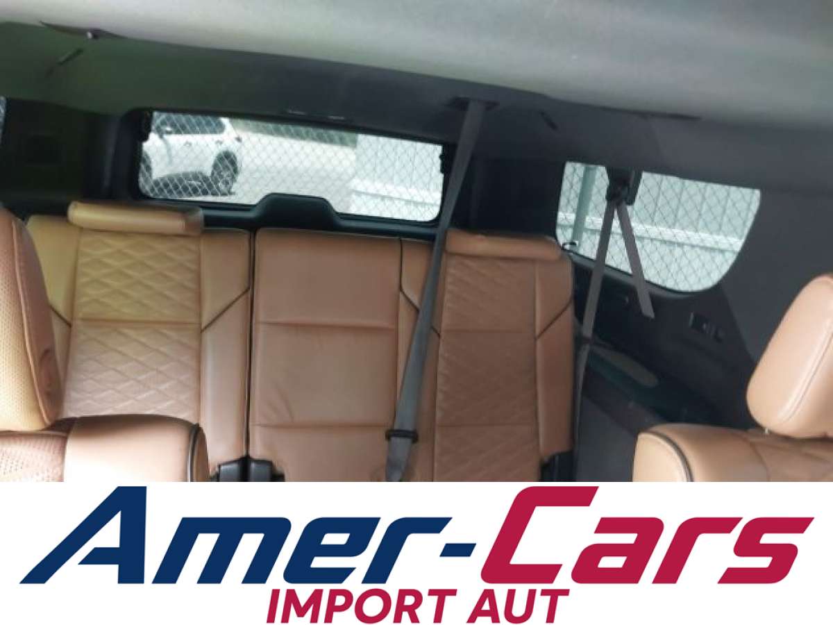 Cadillac Escalade 2021 z USA — zdjęcie 17 z 18