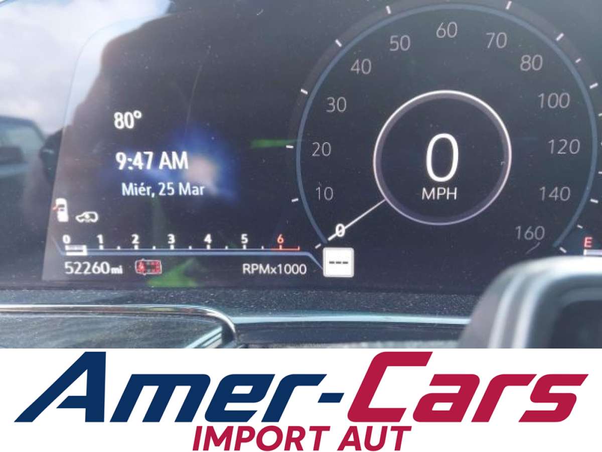 Cadillac Escalade 2023 z USA — zdjęcie 7 z 16