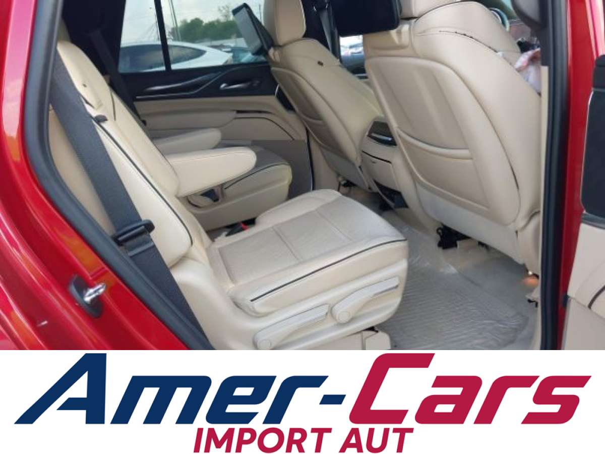 Cadillac Escalade 2023 z USA — zdjęcie 8 z 16