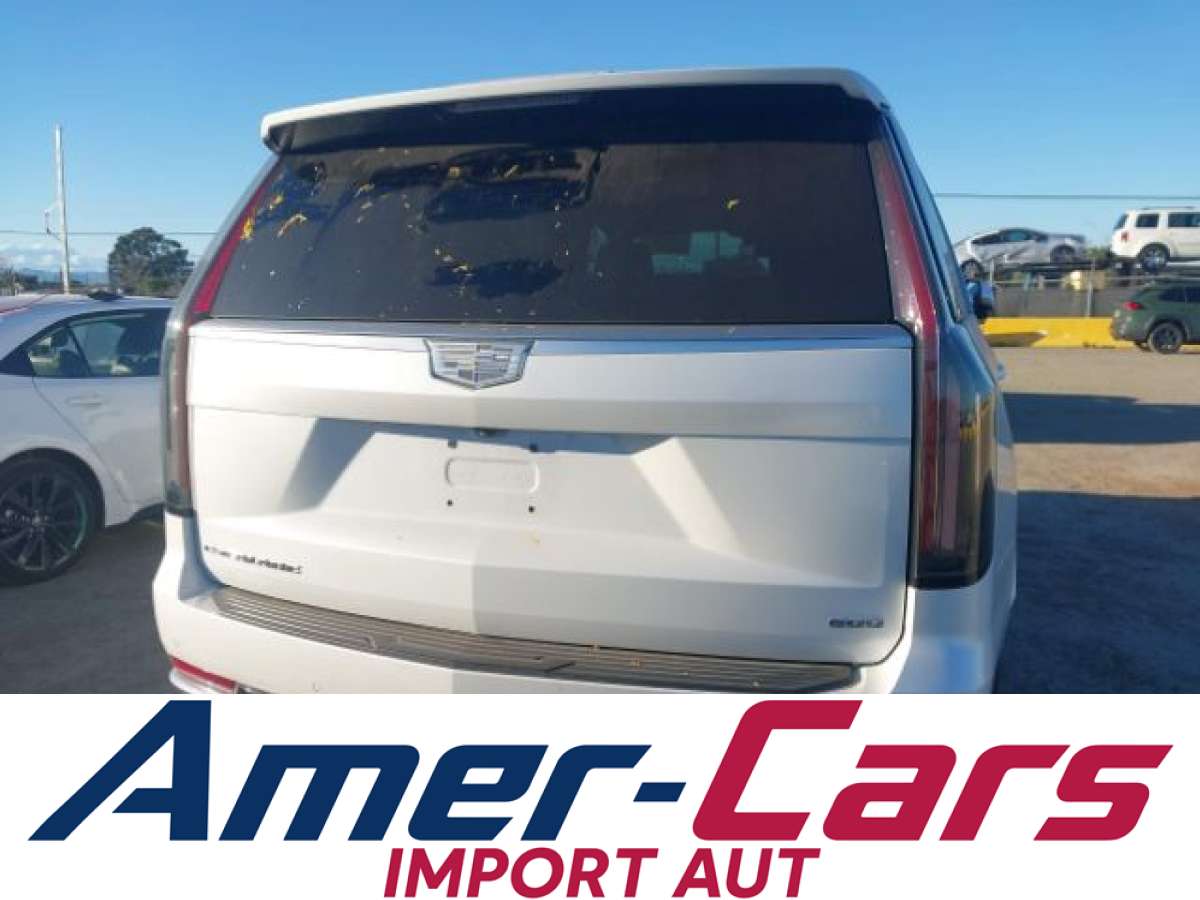 Cadillac Escalade 2021 z USA — zdjęcie 16 z 16