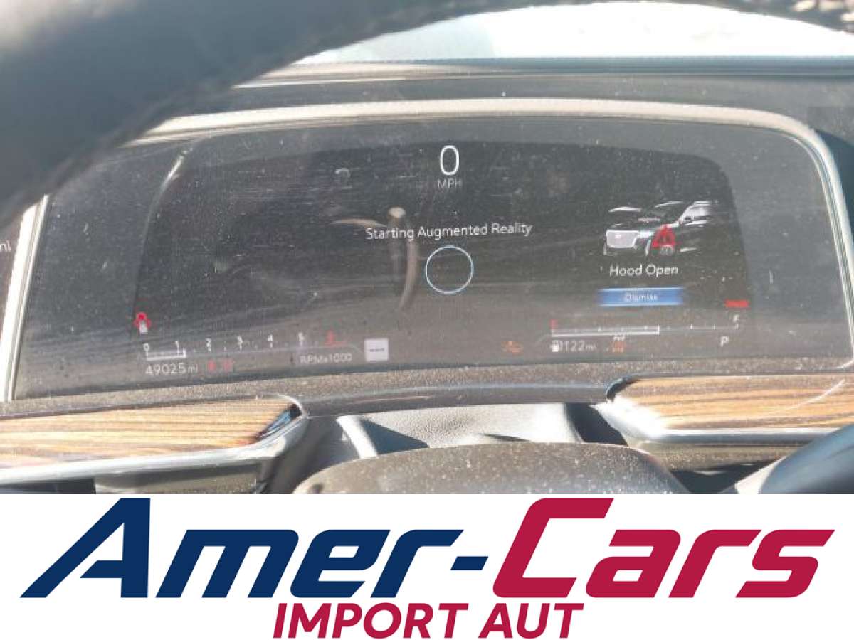 Cadillac Escalade 2021 z USA — zdjęcie 7 z 16