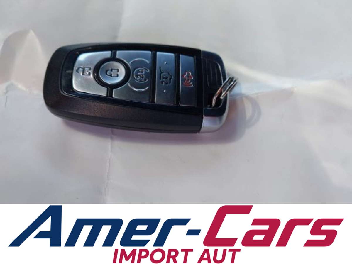 Ford Expedition 2021 z USA — zdjęcie 11 z 17
