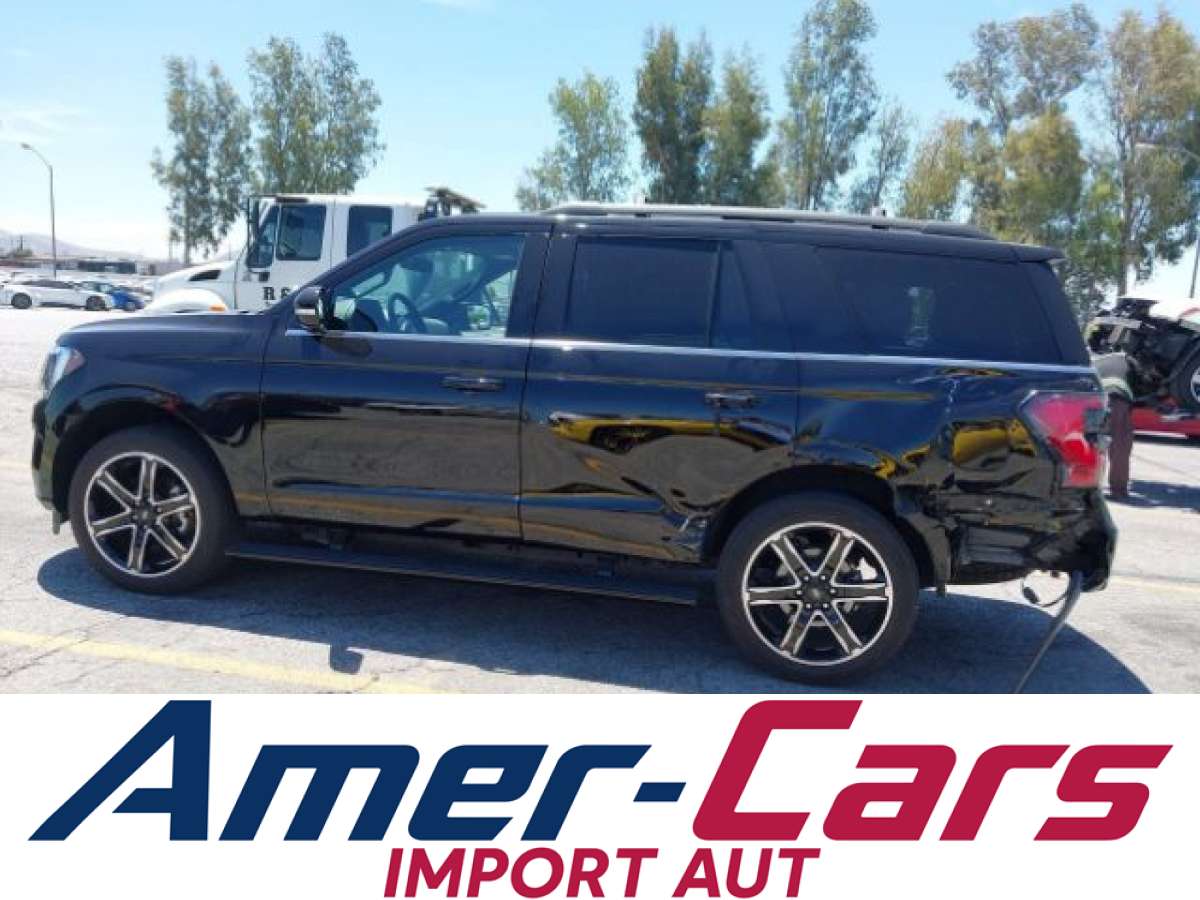 Ford Expedition 2021 z USA — zdjęcie 14 z 17