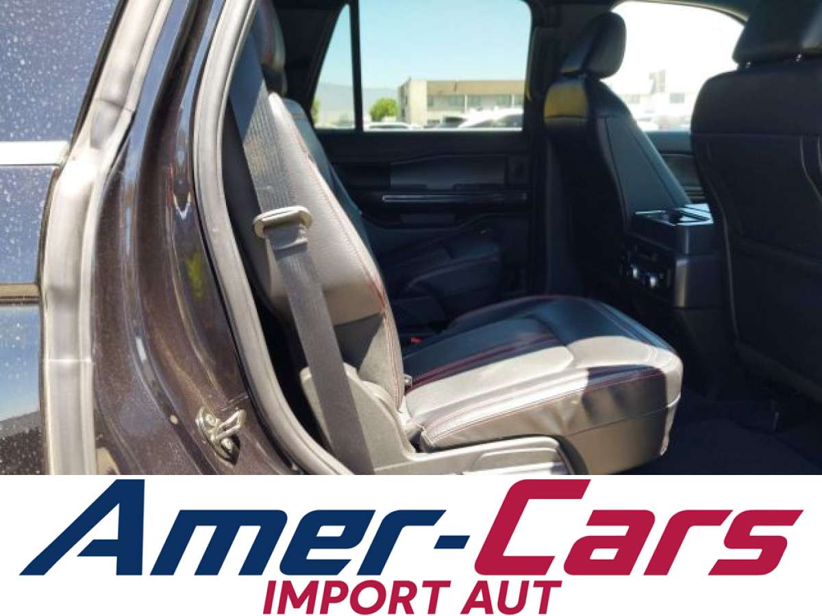 Ford Expedition 2021 z USA — zdjęcie 8 z 17