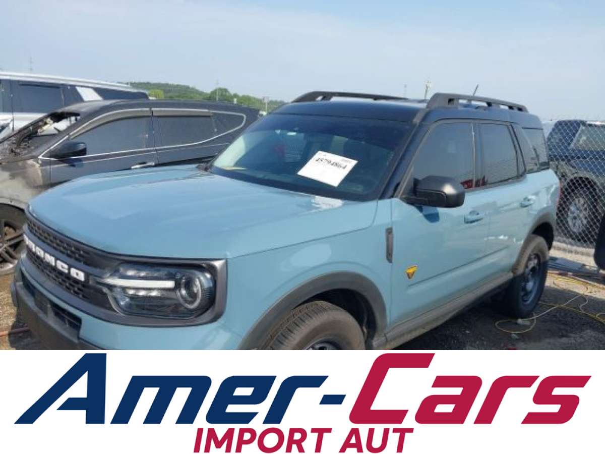 Ford Bronco 2022 z USA — zdjęcie 2 z 15