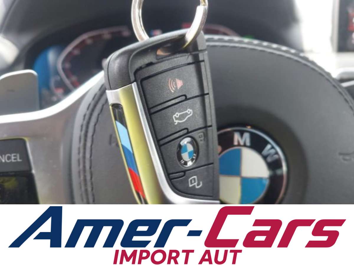 BMW X4 2023 z USA — zdjęcie 14 z 15