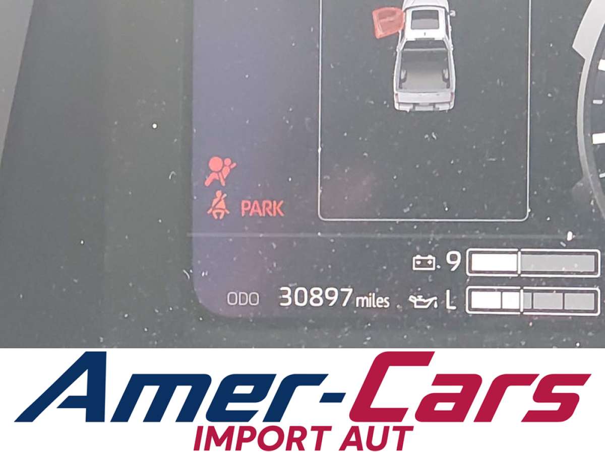 Toyota Tundra 2025 z USA — zdjęcie 13 z 14