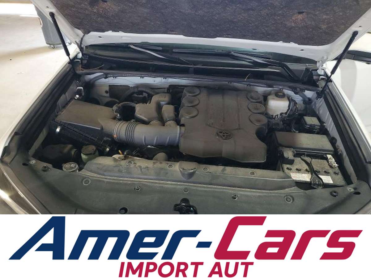Toyota 4-Runner 2024 z USA — zdjęcie 12 z 12