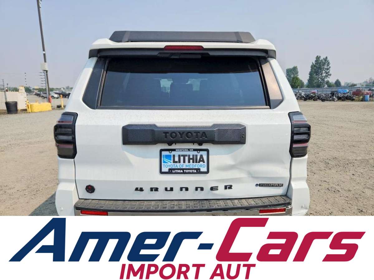 Toyota 4-Runner 2025 z USA — zdjęcie 3 z 12