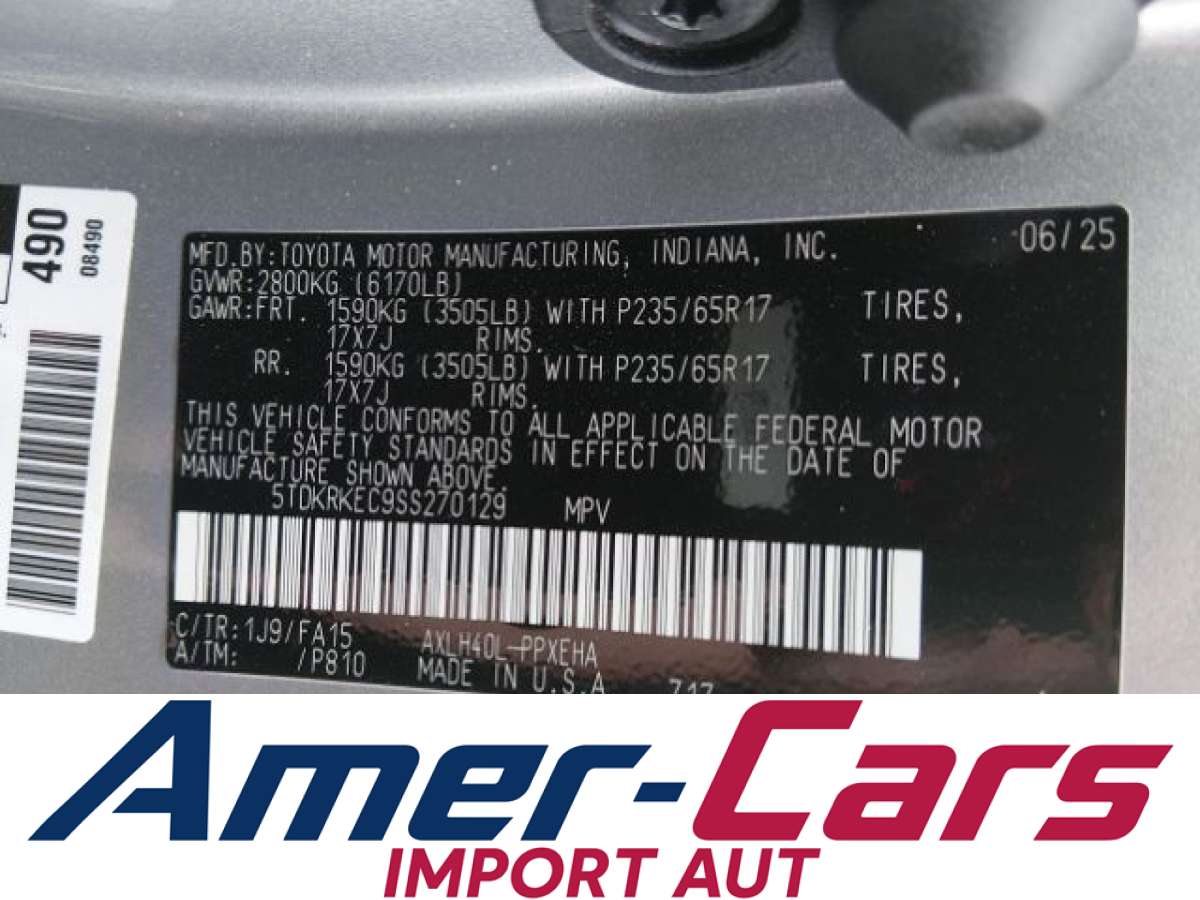 Toyota Sienna 2025 z USA — zdjęcie 9 z 16