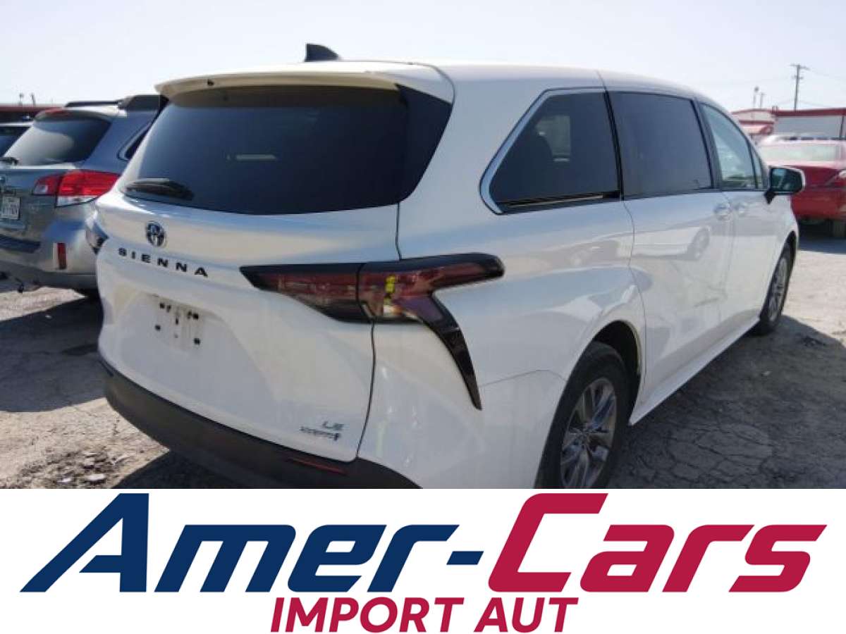 Toyota Sienna 2024 z USA — zdjęcie 4 z 16