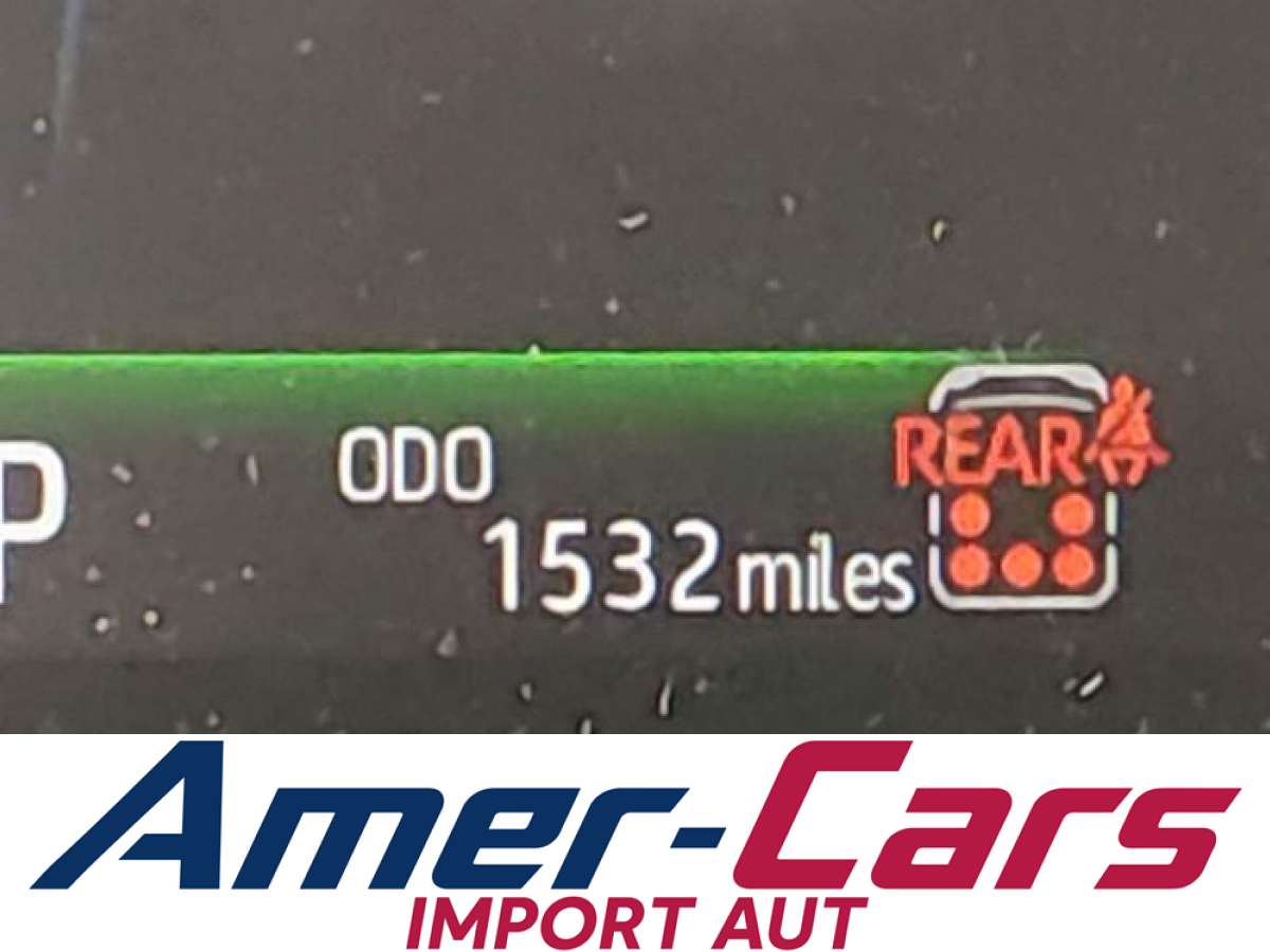 Toyota Sienna 2026 z USA — zdjęcie 15 z 16
