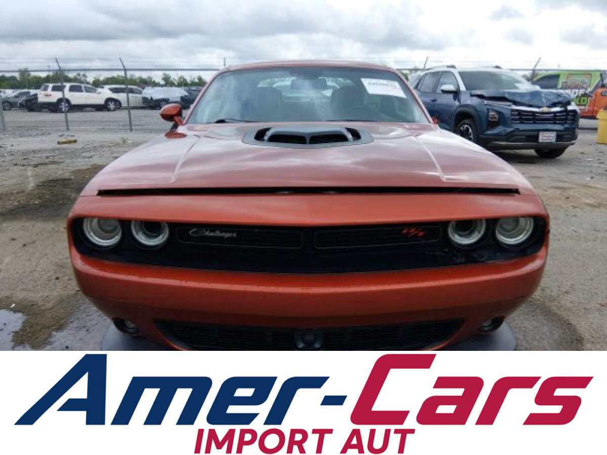 Dodge Challenger 2020 z USA — zdjęcie 12 z 16