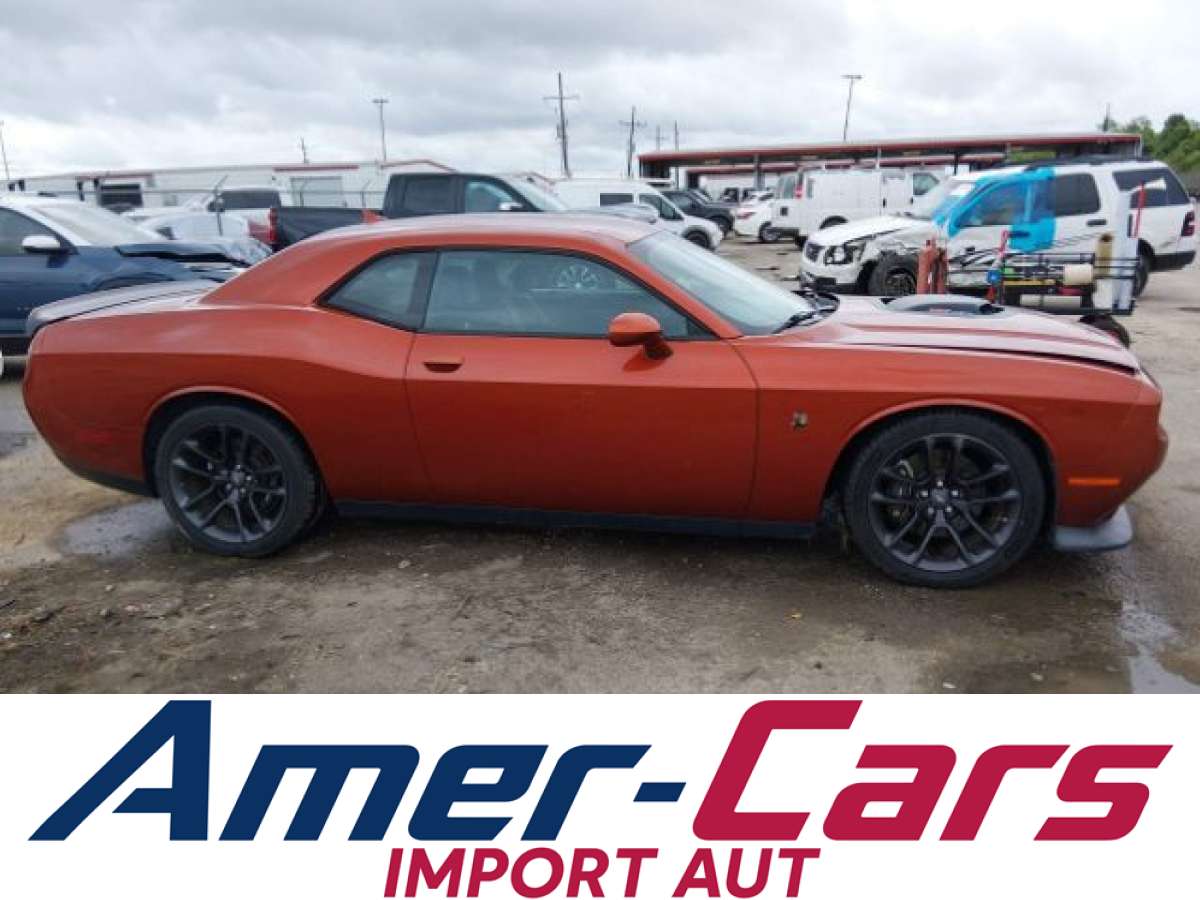 Dodge Challenger 2020 z USA — zdjęcie 13 z 16