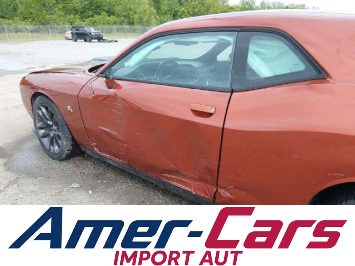 Dodge Challenger 2020 z USA — zdjęcie 6 z 16