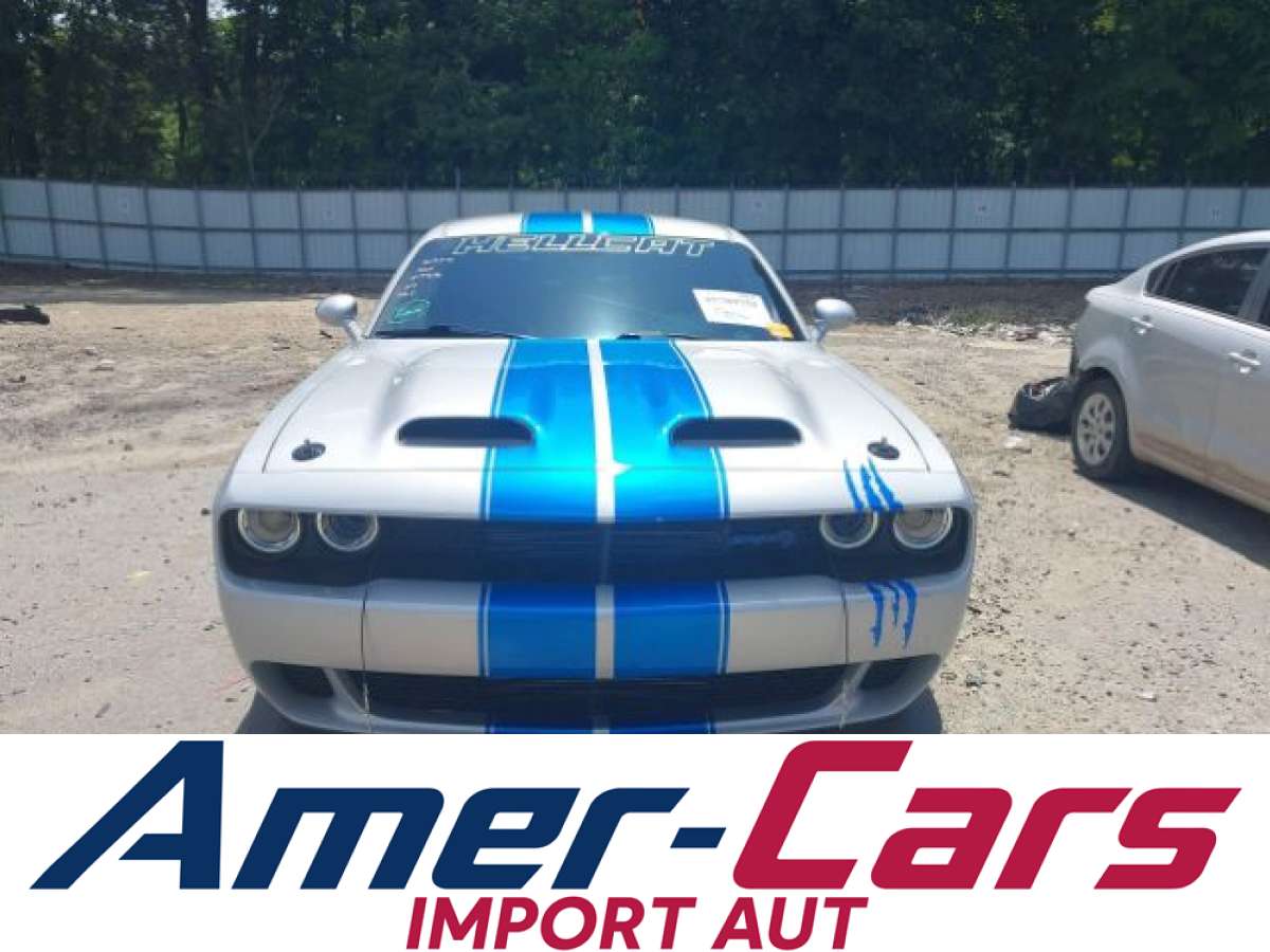 Dodge Challenger 2022 z USA — zdjęcie 13 z 20
