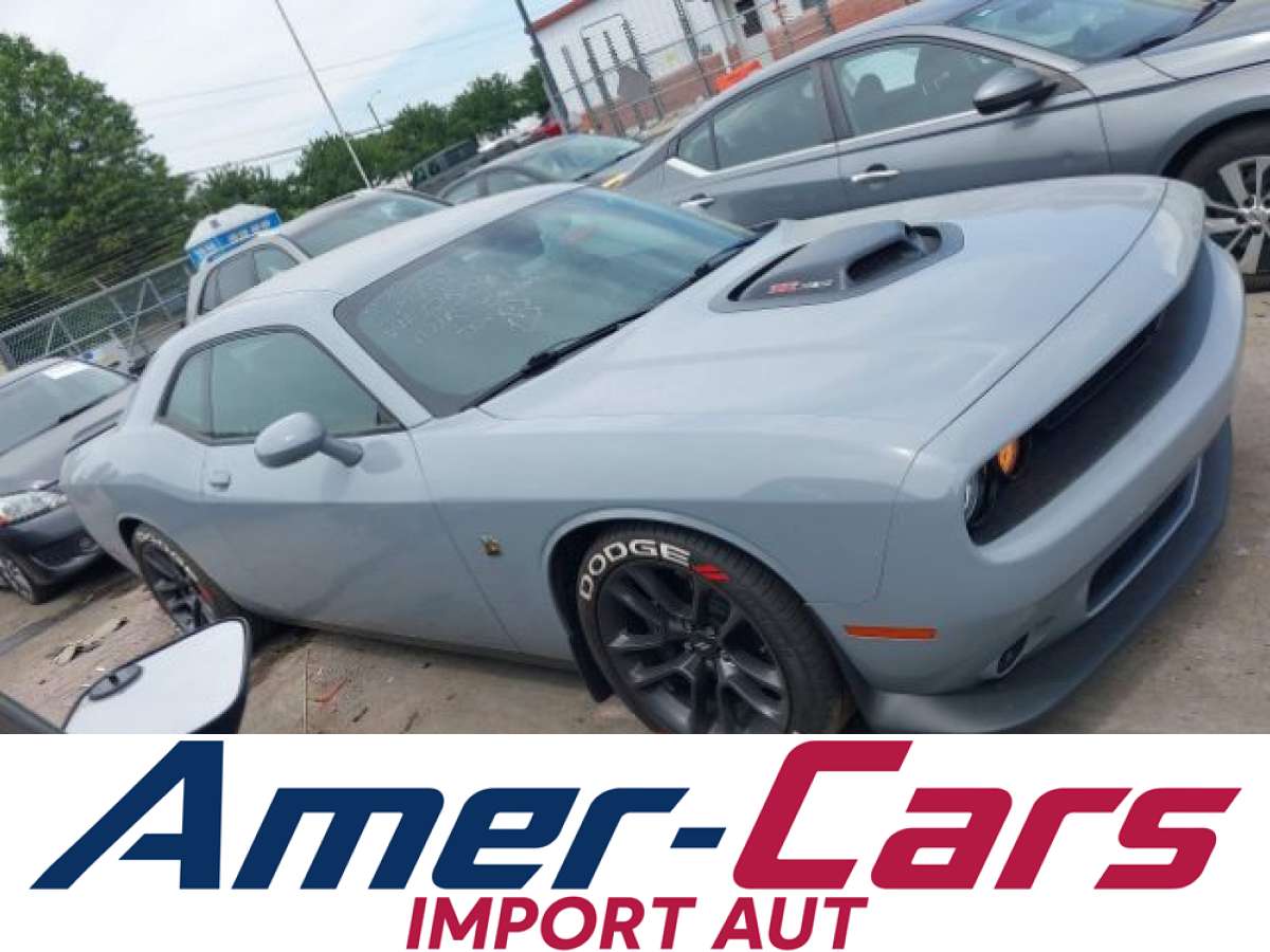 Dodge Challenger 2022 z USA — zdjęcie 13 z 16