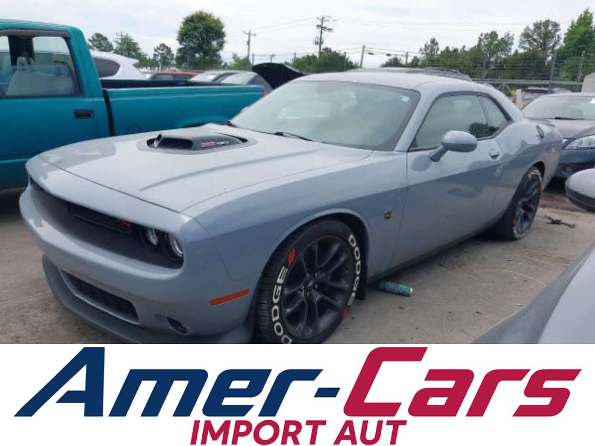 Dodge Challenger 2022 z USA — zdjęcie 2 z 16