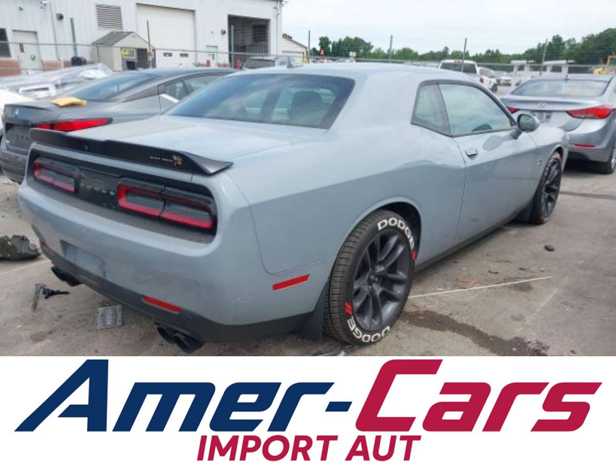 Dodge Challenger 2022 z USA — zdjęcie 4 z 16
