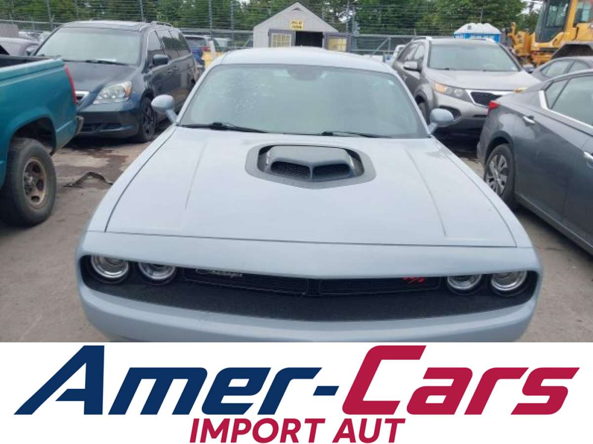 Dodge Challenger 2022 z USA — zdjęcie 6 z 16