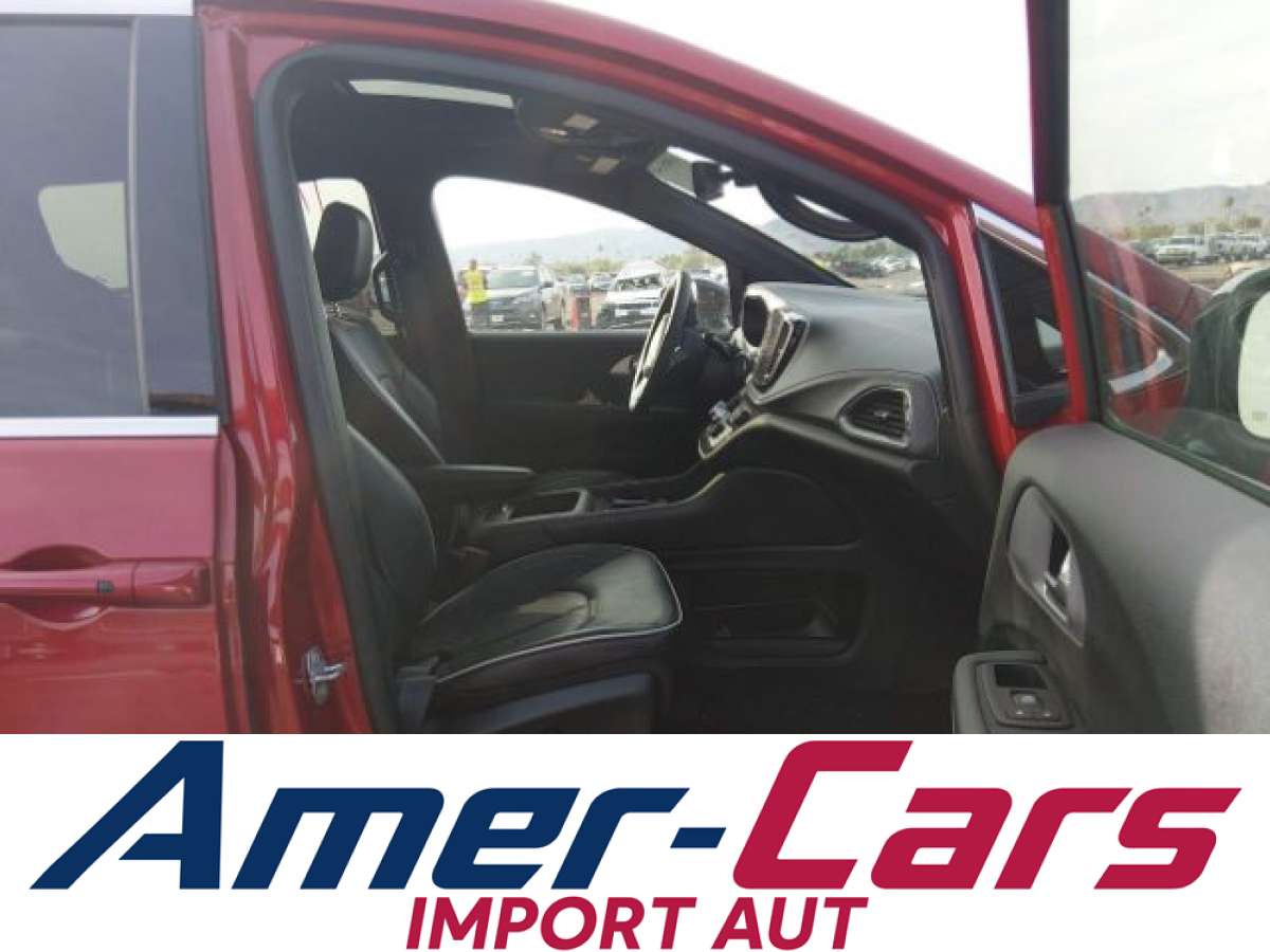 Chrysler Pacifica 2026 z USA — zdjęcie 5 z 17